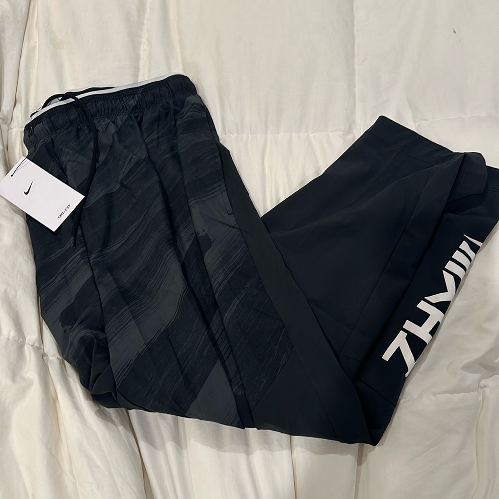 NWT Men’s Nike Athletic Pants